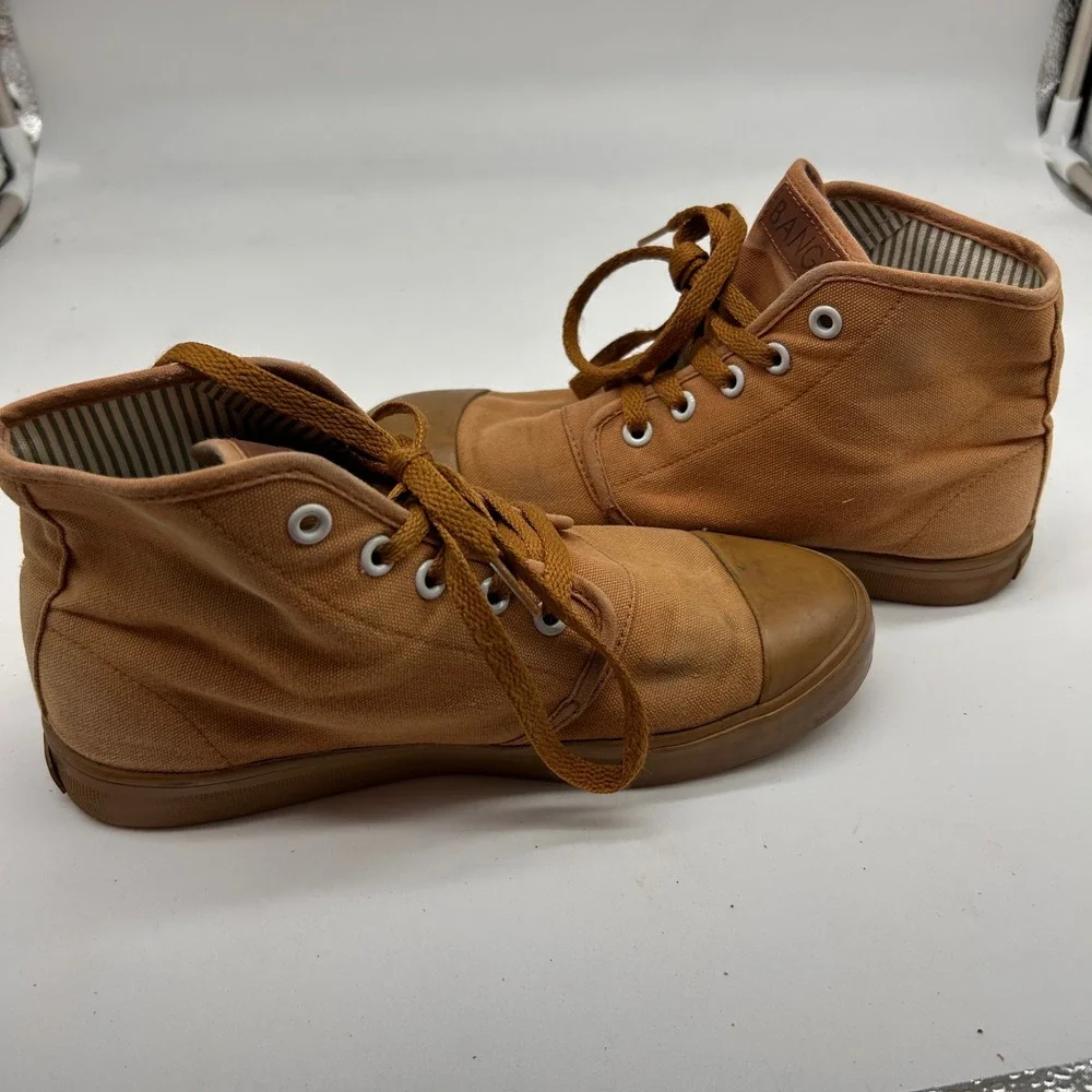 Bangs Shoes preowned gently